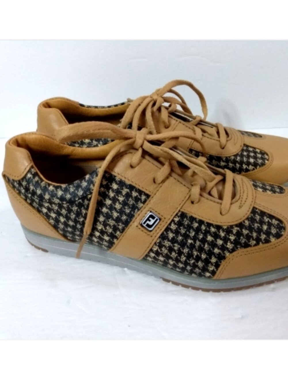 Footjoy Casual Collection Women's 6.5 Tan Black Houndstooth Golf Shoes Sneakers